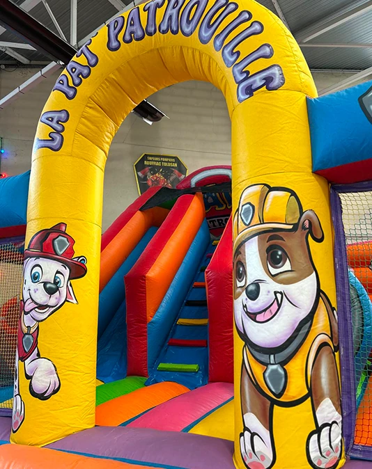 Toboggan gonflable Pat'Patrouille pour événements enfants